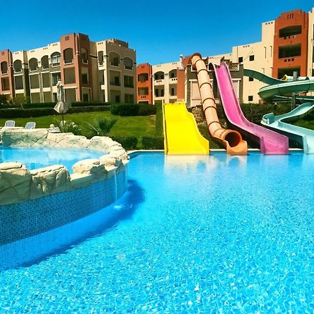Oyster Bay Beach Resort Abu Dabbab Esterno foto