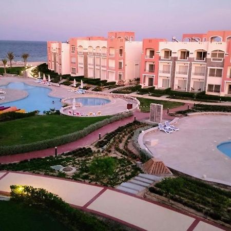 Oyster Bay Beach Resort Abu Dabbab Esterno foto