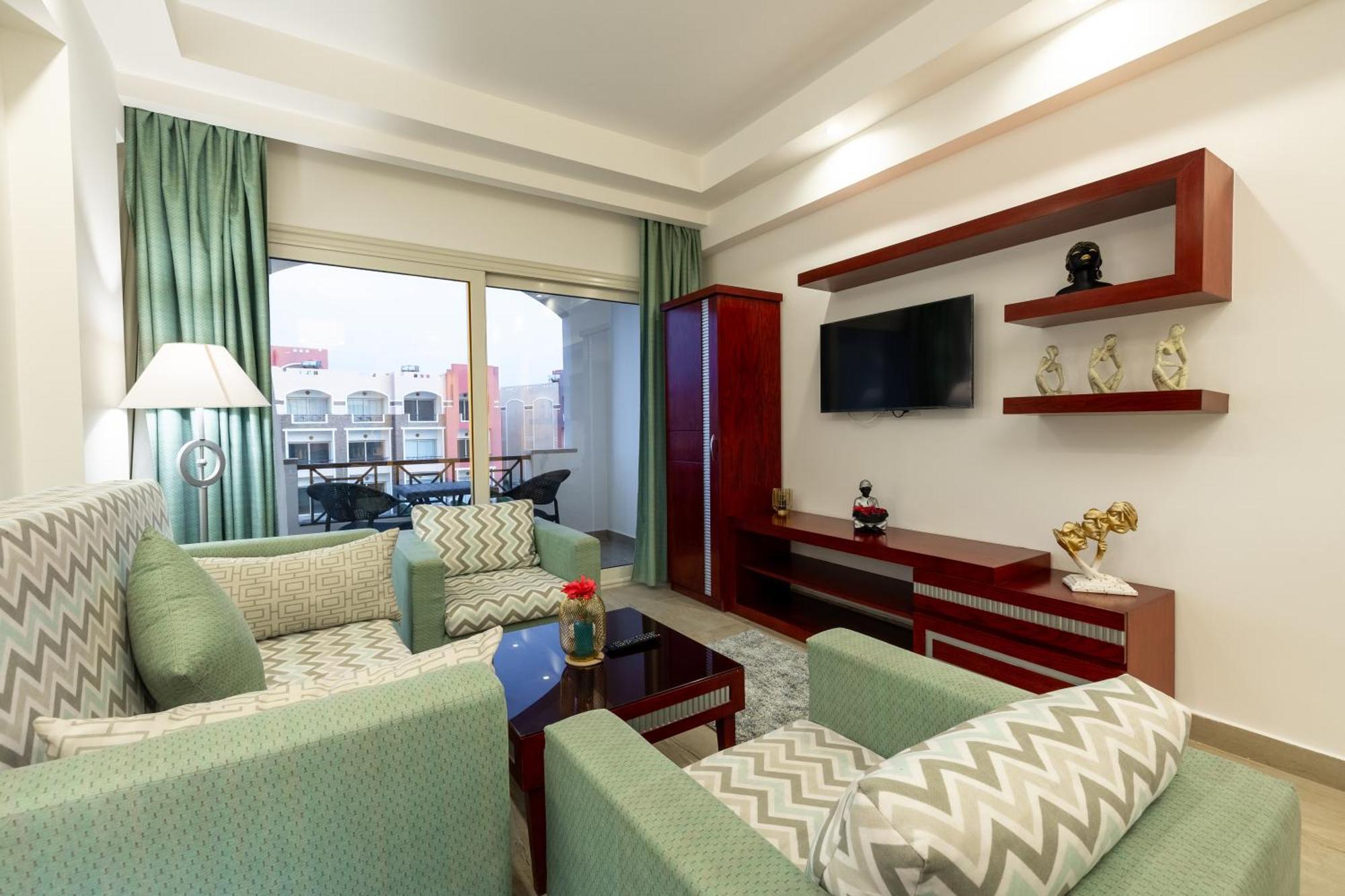 Oyster Bay Beach Resort Abu Dabbab Esterno foto