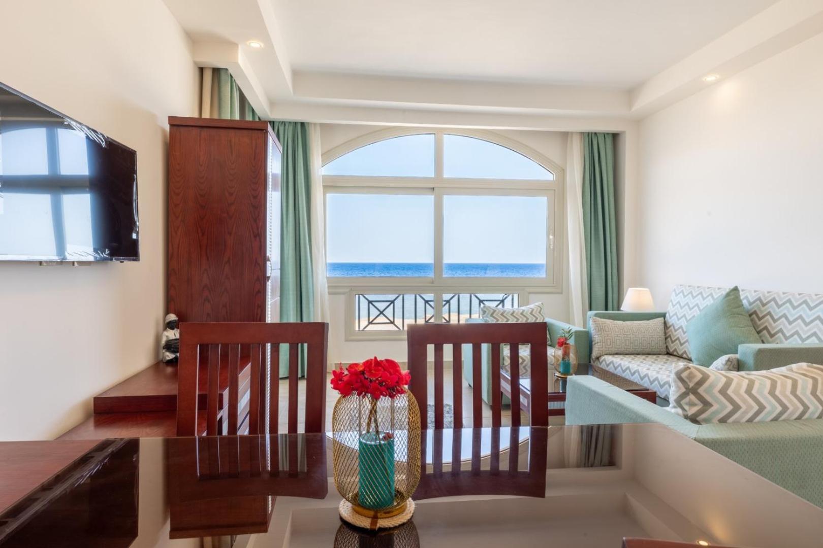 Oyster Bay Beach Resort Abu Dabbab Esterno foto