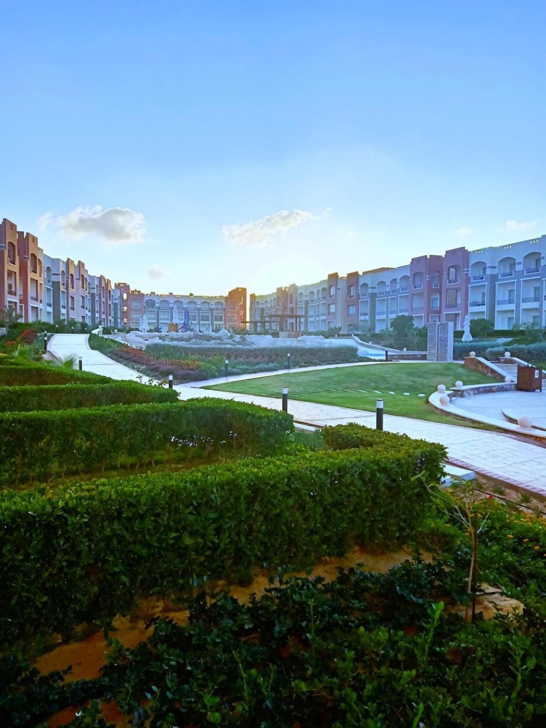 Oyster Bay Beach Resort Abu Dabbab Esterno foto