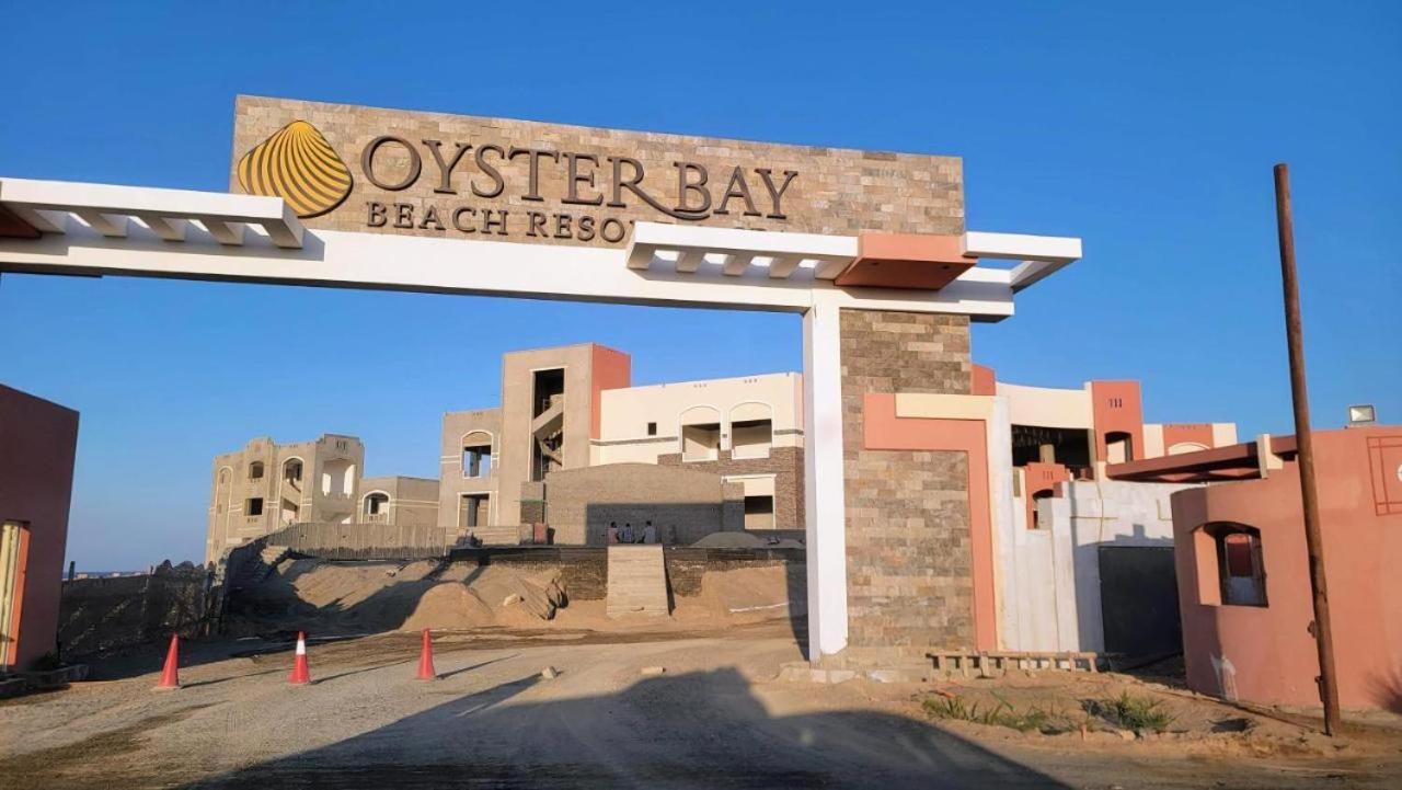 Oyster Bay Beach Resort Abu Dabbab Esterno foto