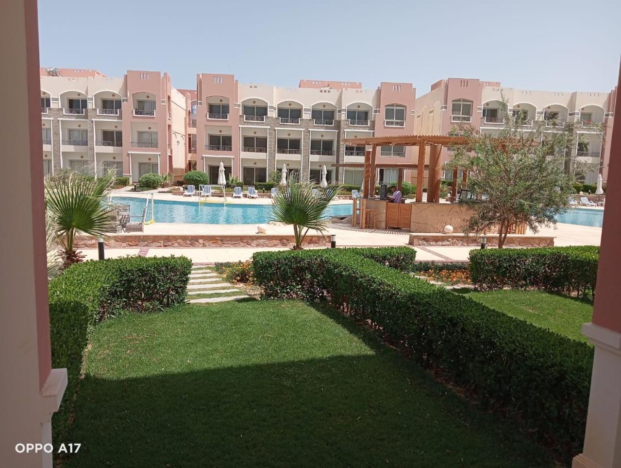 Oyster Bay Beach Resort Abu Dabbab Esterno foto