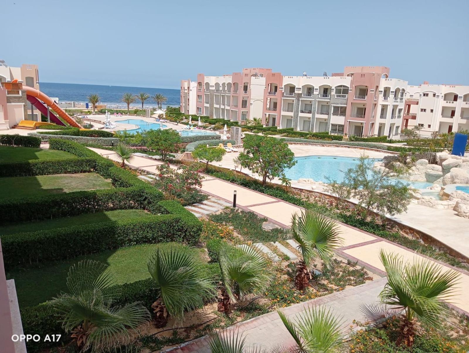 Oyster Bay Beach Resort Abu Dabbab Esterno foto